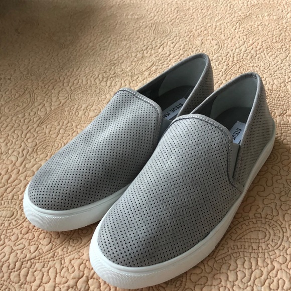 steve madden slide on sneakers